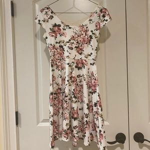 Rue21 Floral and Lace Dress